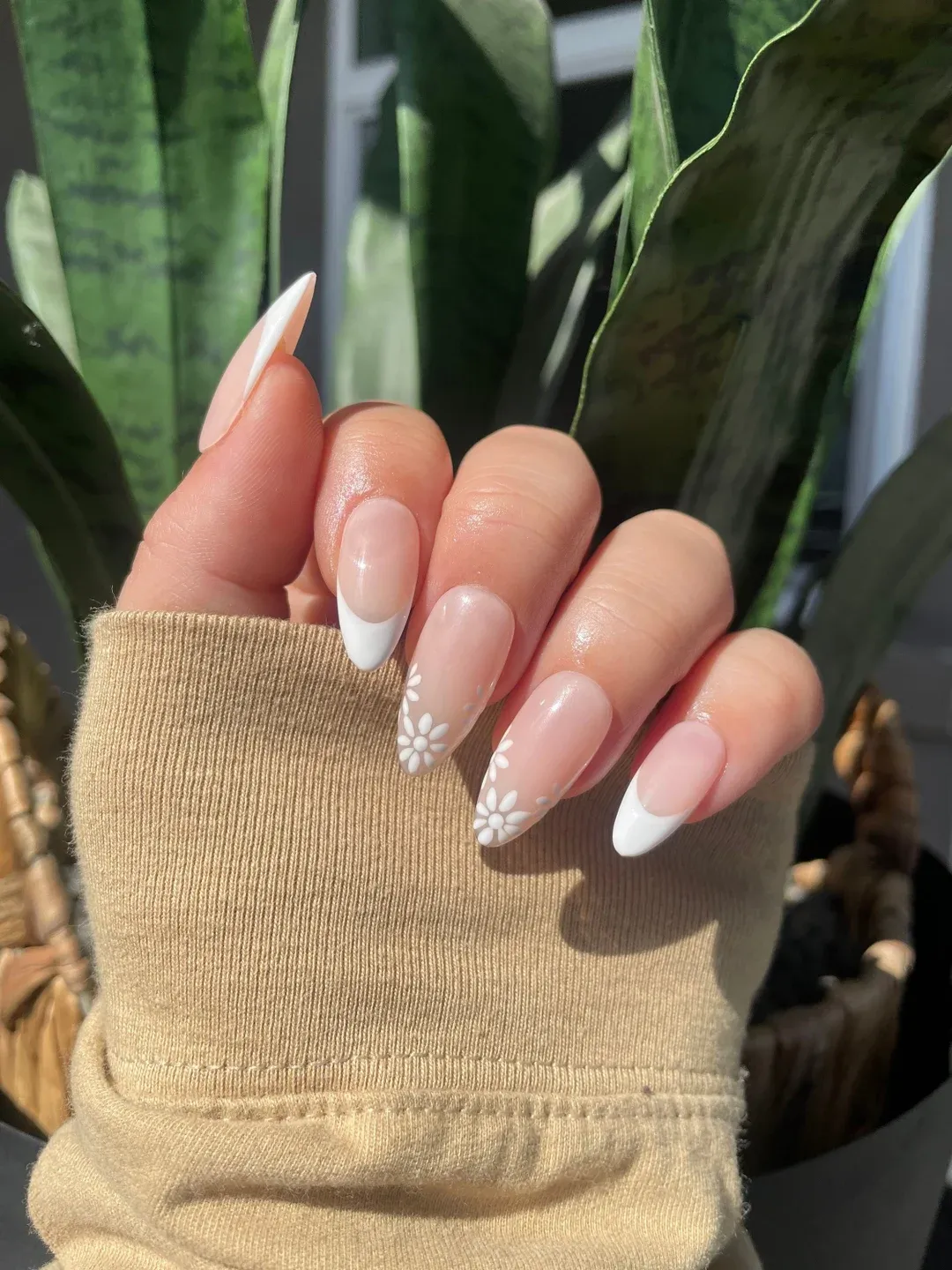 Nail Color Finder – passende Nude-Farben bei Juliet Nails Hamburg