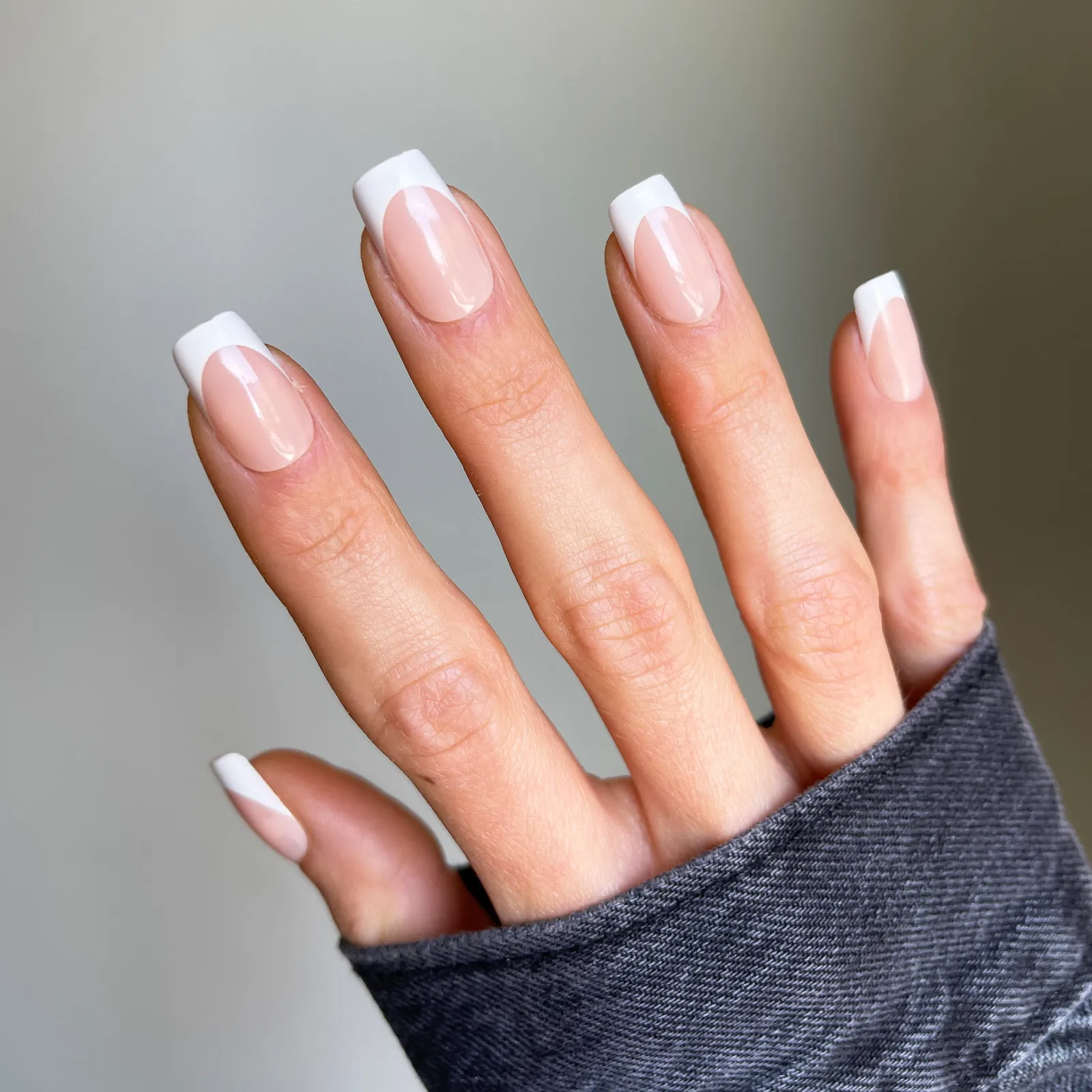 French Nails Inspiration – elegante Looks bei Juliet Nails Hamburg