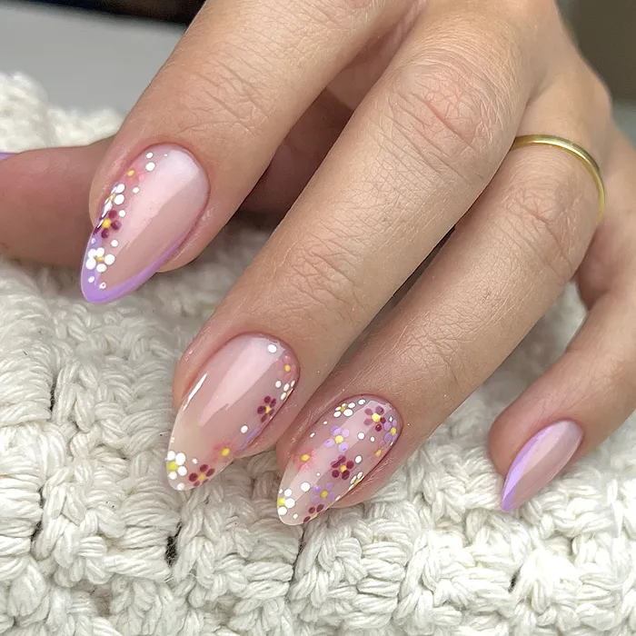 Blossom Nails Inspiration – florale Frühlingsnägel bei Juliet Nails Hamburg