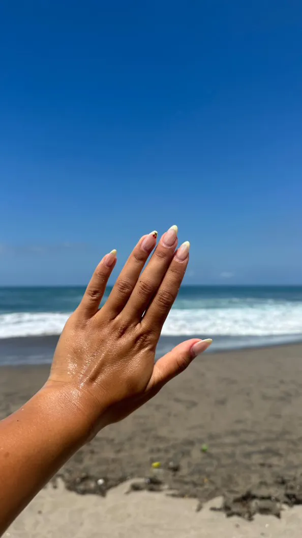 Nail Color Finder — passende Nagelfarben bei Juliet Nails Hamburg